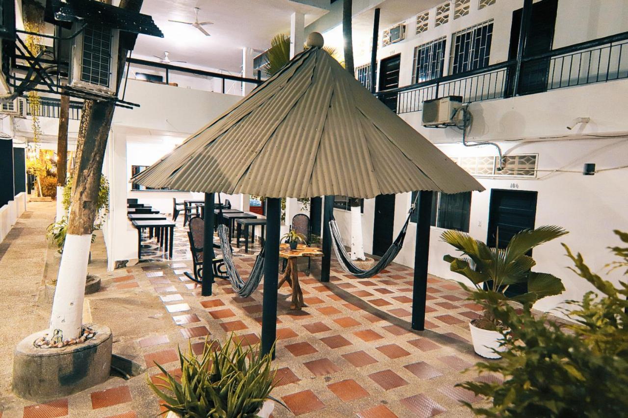 Hotel Zulan Tolú Exteriör bild